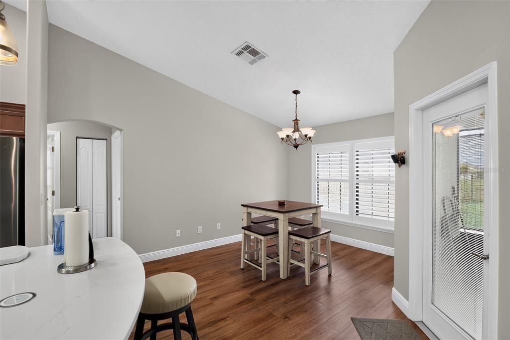 For Sale: $389,900 (3 beds, 2 baths, 2178 Square Feet)