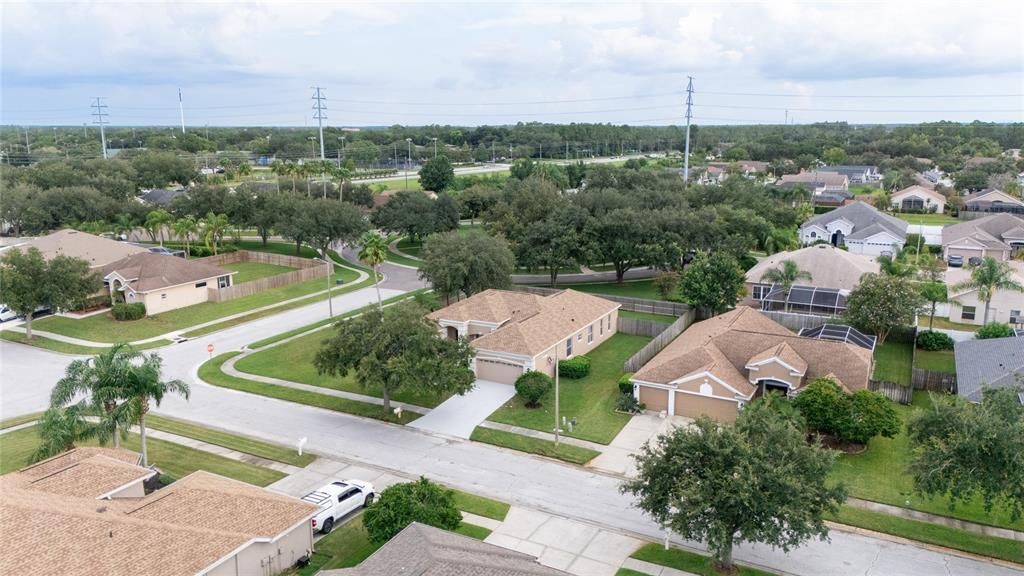En Venta: $448,000 (4 camas, 3 baños, 2145 Pies cuadrados)