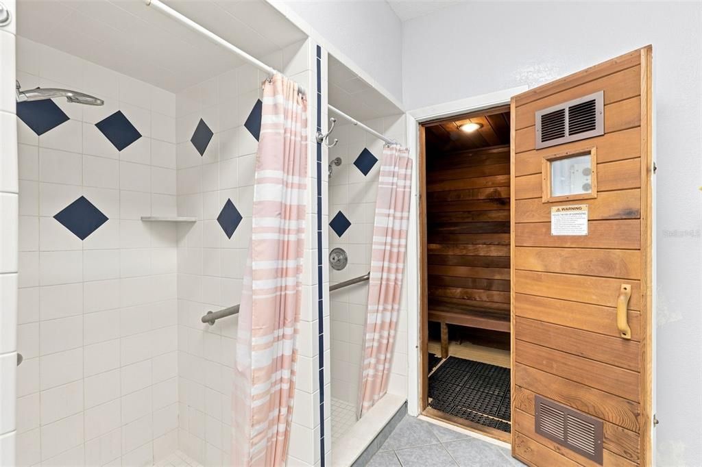 For Sale: $275,000 (2 beds, 2 baths, 1120 Square Feet)