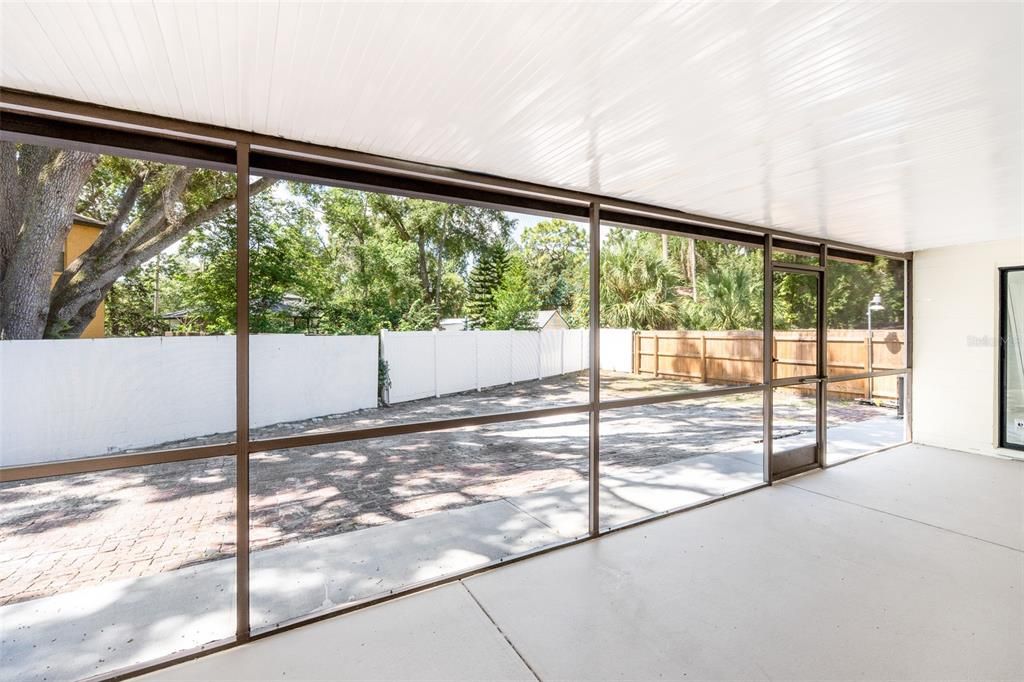 For Sale: $415,000 (4 beds, 2 baths, 1728 Square Feet)