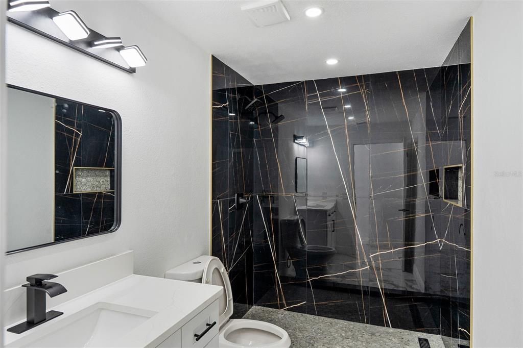 For Sale: $415,000 (4 beds, 2 baths, 1728 Square Feet)