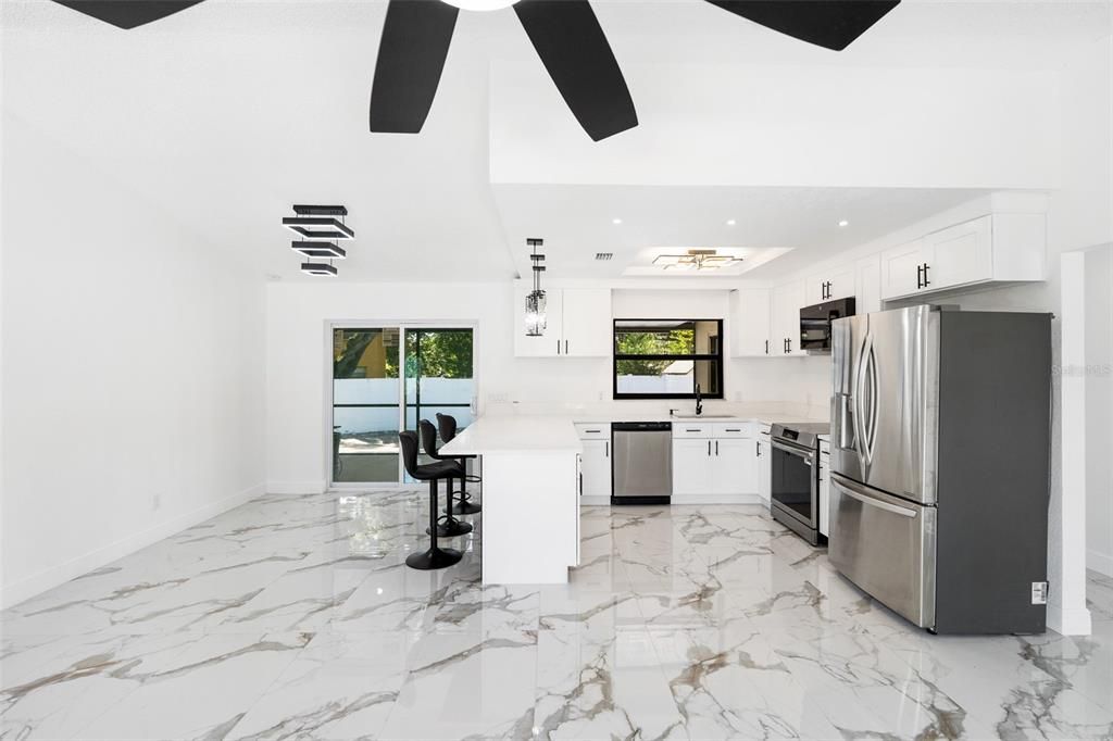For Sale: $415,000 (4 beds, 2 baths, 1728 Square Feet)
