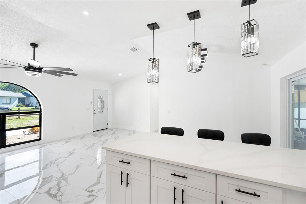 For Sale: $415,000 (4 beds, 2 baths, 1728 Square Feet)