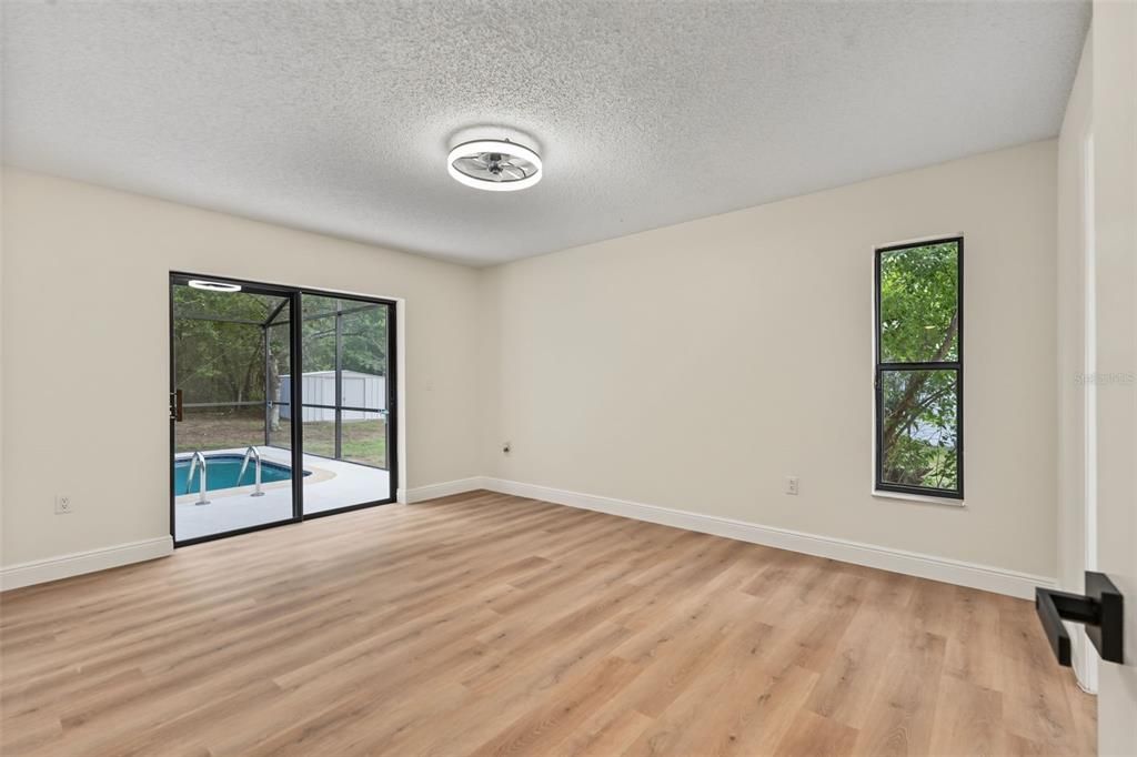 For Sale: $340,000 (3 beds, 2 baths, 1509 Square Feet)