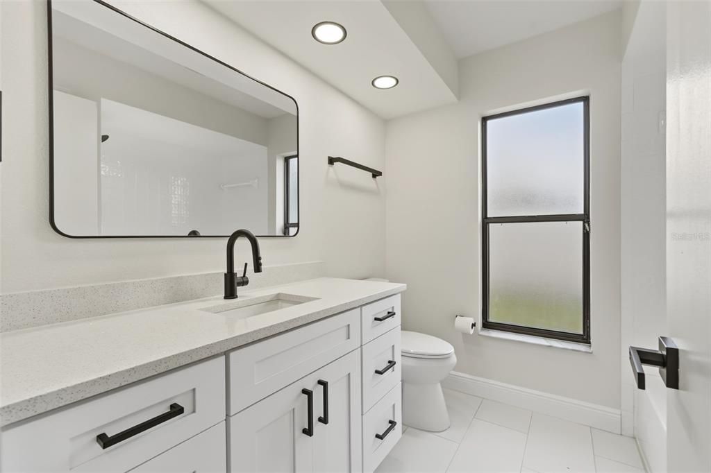 For Sale: $340,000 (3 beds, 2 baths, 1509 Square Feet)
