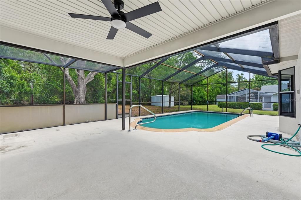 For Sale: $340,000 (3 beds, 2 baths, 1509 Square Feet)