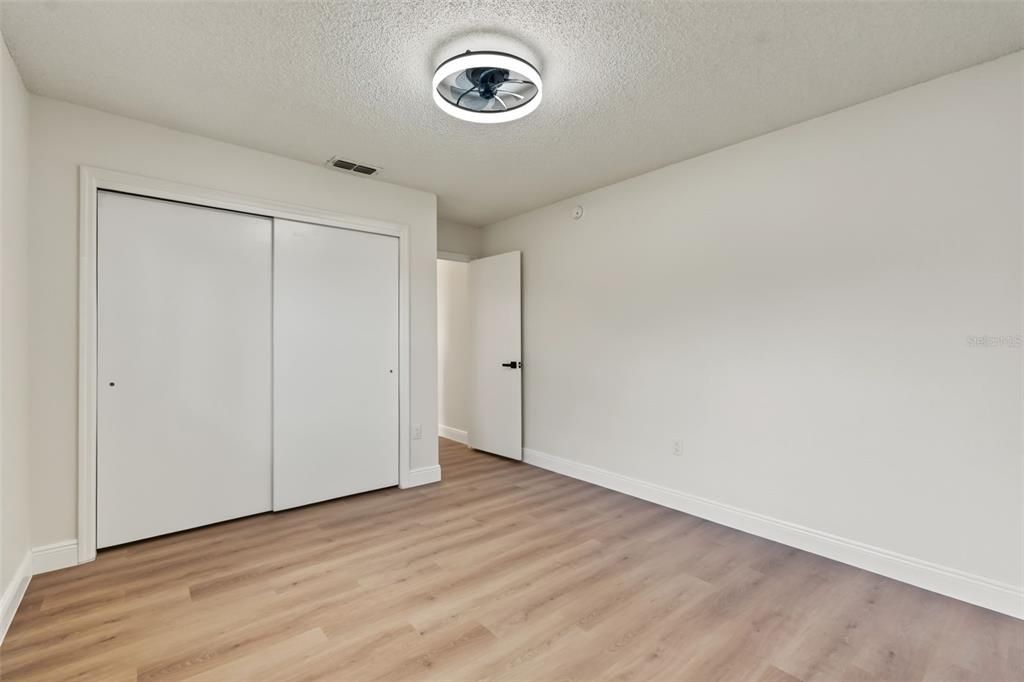 For Sale: $340,000 (3 beds, 2 baths, 1509 Square Feet)
