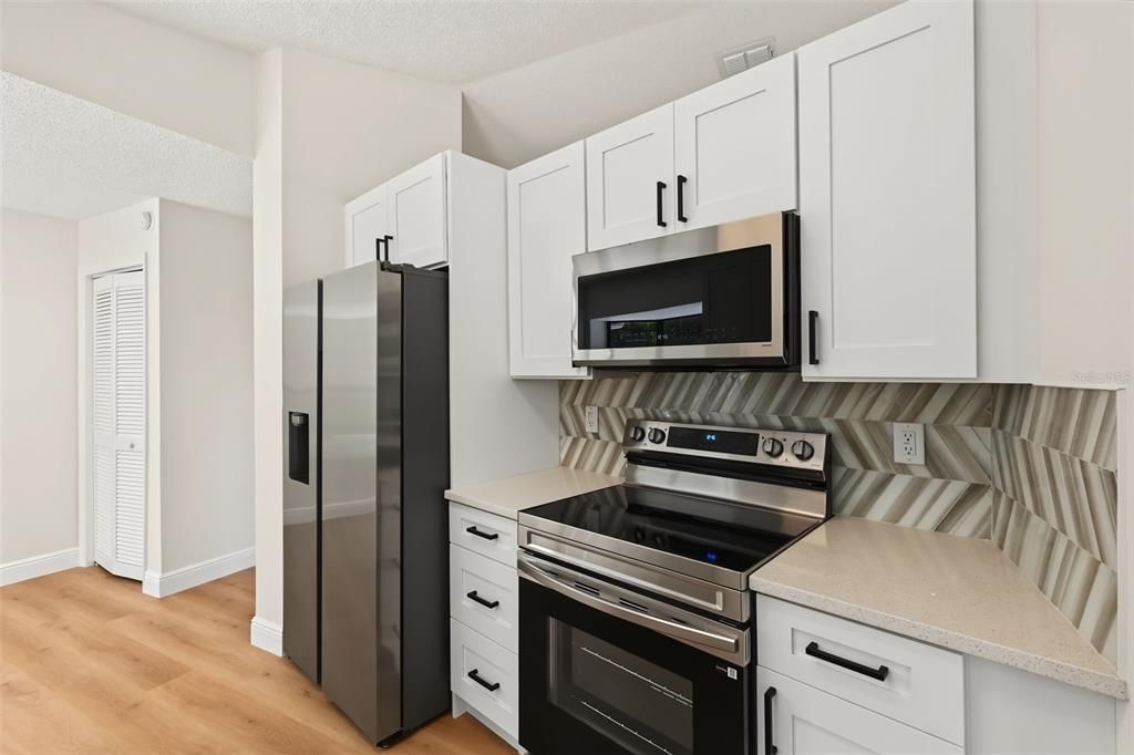 For Sale: $340,000 (3 beds, 2 baths, 1509 Square Feet)