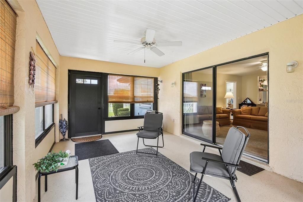For Sale: $284,900 (2 beds, 2 baths, 1845 Square Feet)