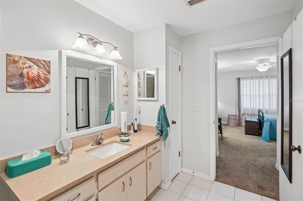 For Sale: $284,900 (2 beds, 2 baths, 1845 Square Feet)