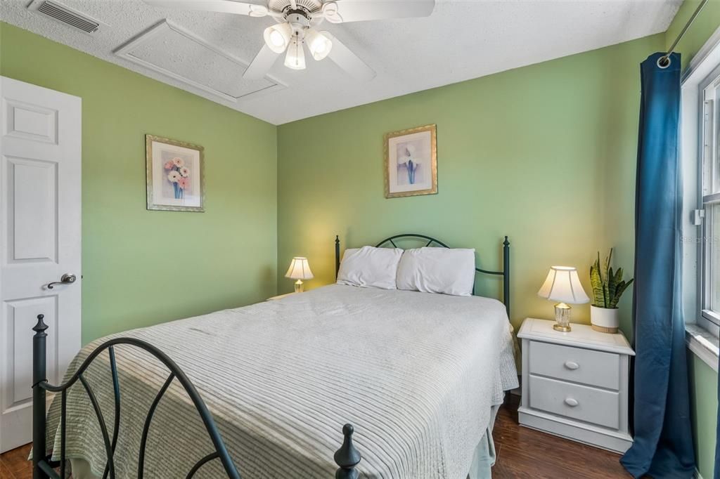 For Sale: $599,000 (3 beds, 3 baths, 2186 Square Feet)