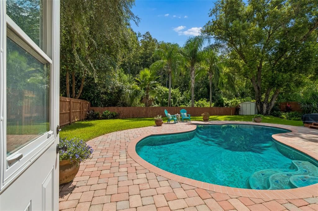 For Sale: $599,000 (3 beds, 3 baths, 2186 Square Feet)