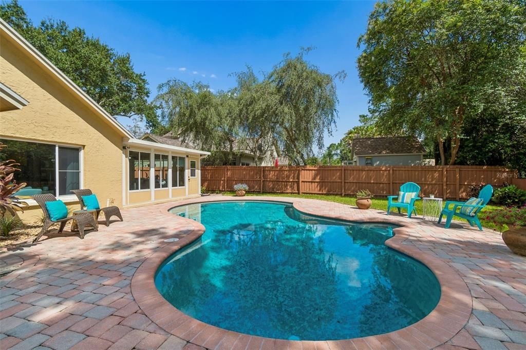 For Sale: $599,000 (3 beds, 3 baths, 2186 Square Feet)