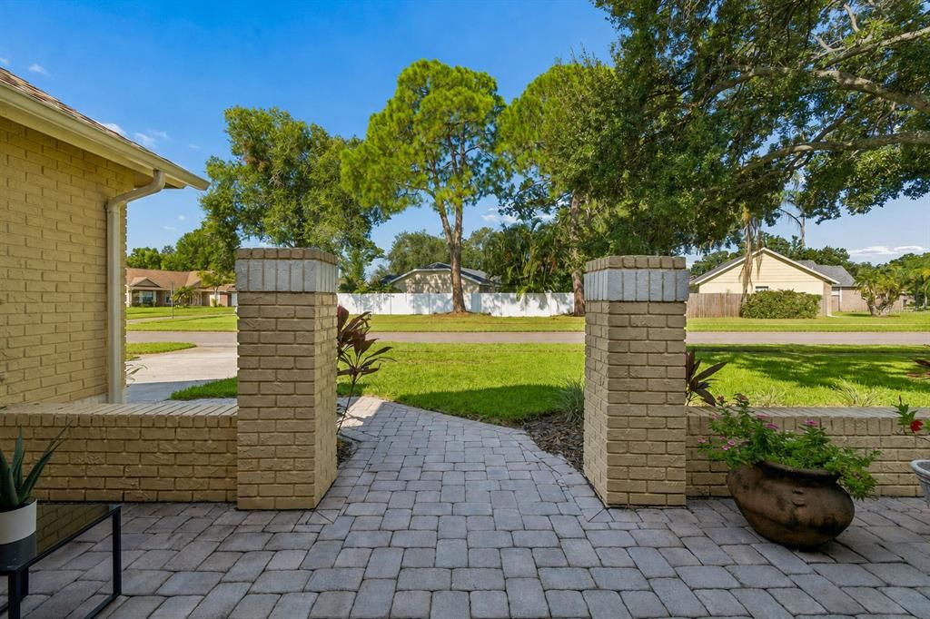 For Sale: $599,000 (3 beds, 3 baths, 2186 Square Feet)
