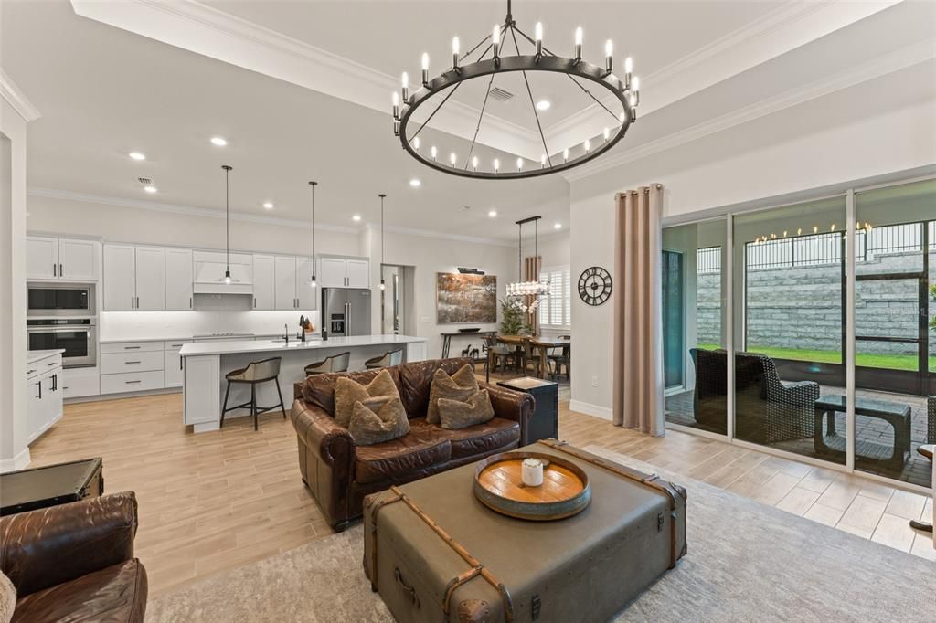 For Sale: $899,000 (3 beds, 3 baths, 2872 Square Feet)