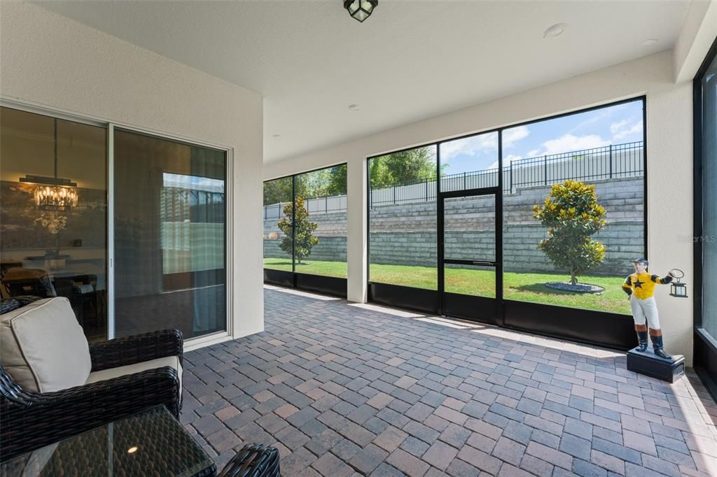 For Sale: $899,000 (3 beds, 3 baths, 2872 Square Feet)