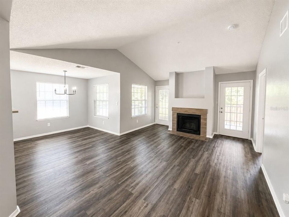 For Rent: $1,750 (2 beds, 2 baths, 962 Square Feet)