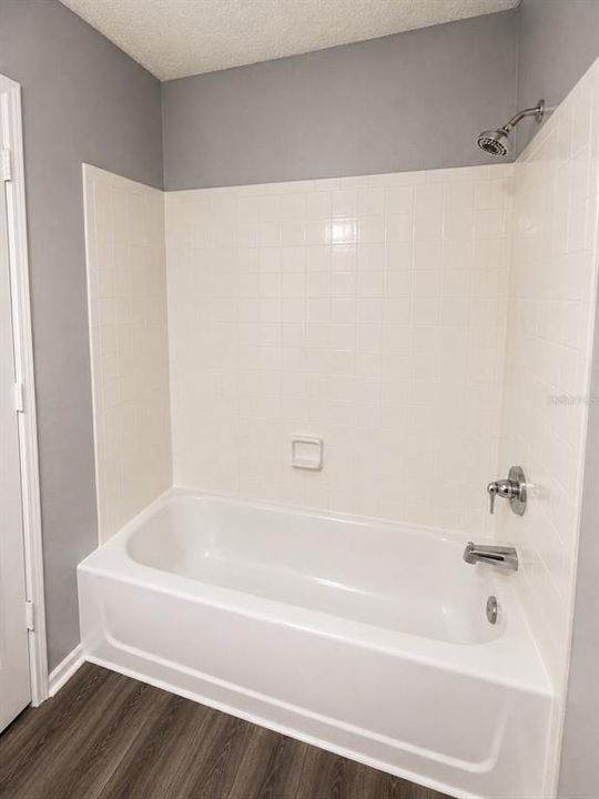 For Rent: $1,750 (2 beds, 2 baths, 962 Square Feet)
