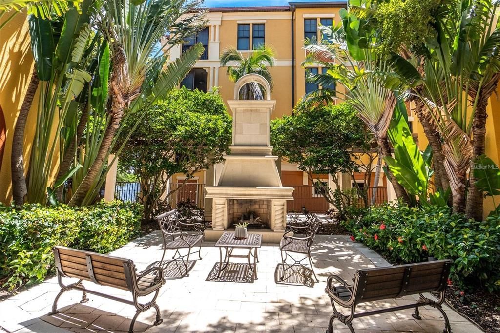 For Rent: $1,995 (2 beds, 2 baths, 1485 Square Feet)