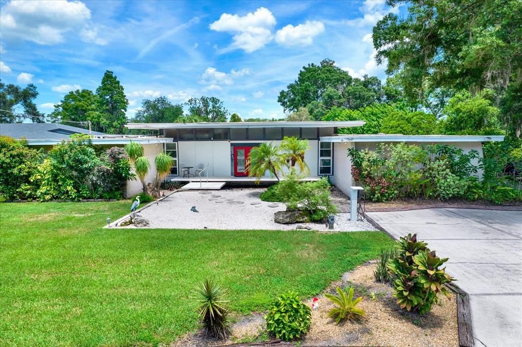 En Venta: $649,900 (3 camas, 2 baños, 2012 Pies cuadrados)