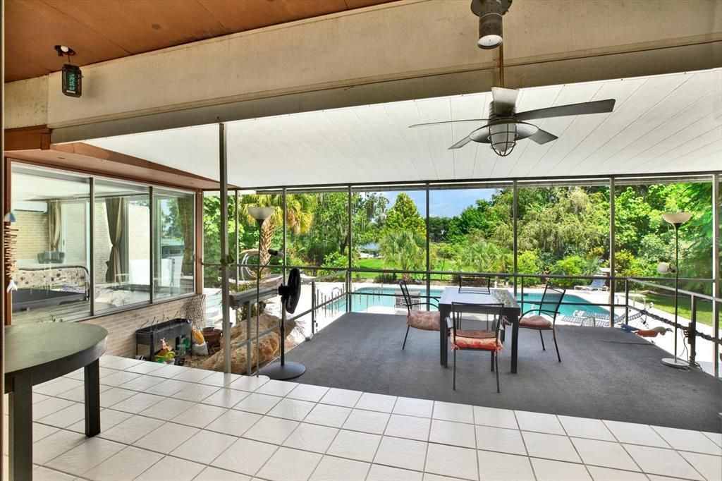En Venta: $649,900 (3 camas, 2 baños, 2012 Pies cuadrados)