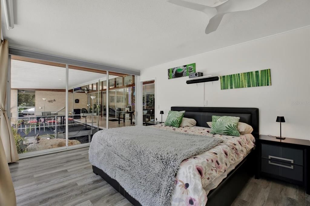 En Venta: $649,900 (3 camas, 2 baños, 2012 Pies cuadrados)
