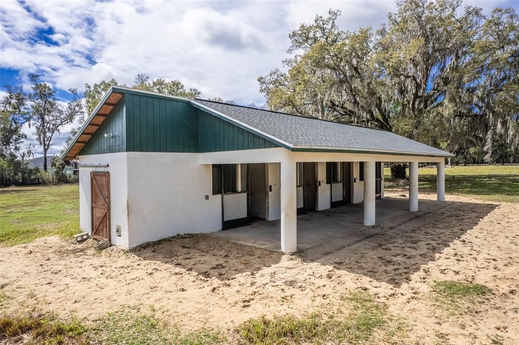 For Rent: $3,500 (3 beds, 2 baths, 2470 Square Feet)