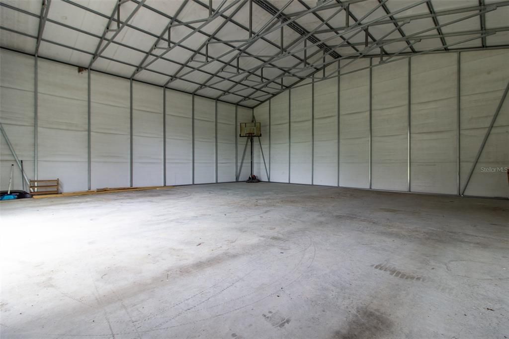 For Rent: $3,500 (3 beds, 2 baths, 2470 Square Feet)