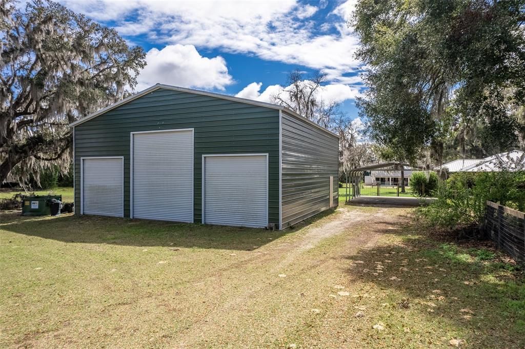 For Rent: $3,500 (3 beds, 2 baths, 2470 Square Feet)