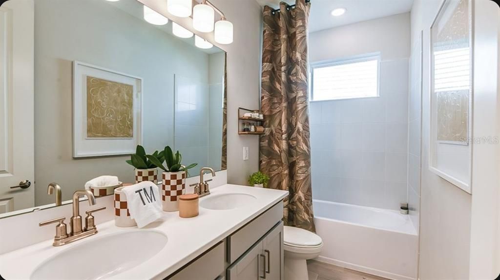 For Sale: $430,304 (3 beds, 2 baths, 1790 Square Feet)