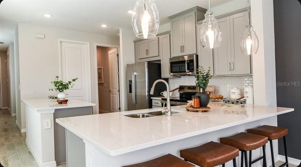 For Sale: $430,304 (3 beds, 2 baths, 1790 Square Feet)
