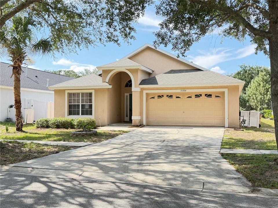 En Venta: $418,000 (5 camas, 4 baños, 2265 Pies cuadrados)