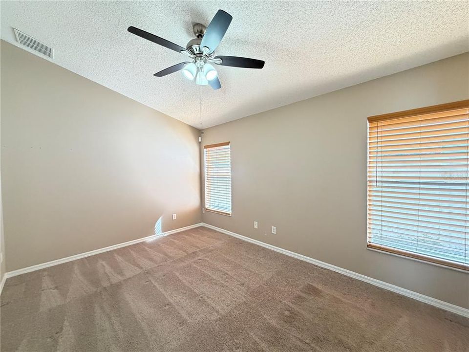 En Venta: $418,000 (5 camas, 4 baños, 2265 Pies cuadrados)