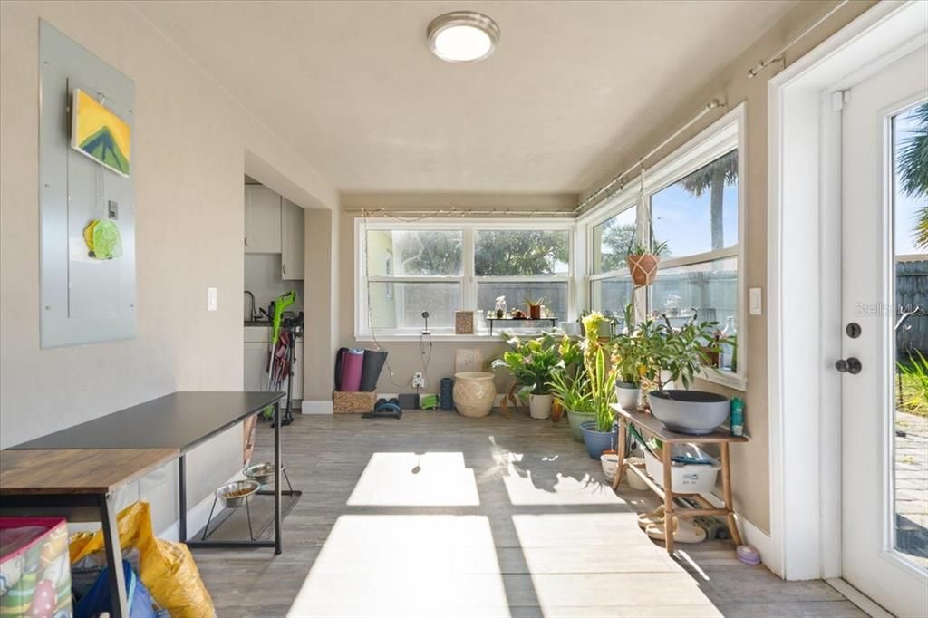 En Venta: $344,900 (3 camas, 2 baños, 1224 Pies cuadrados)