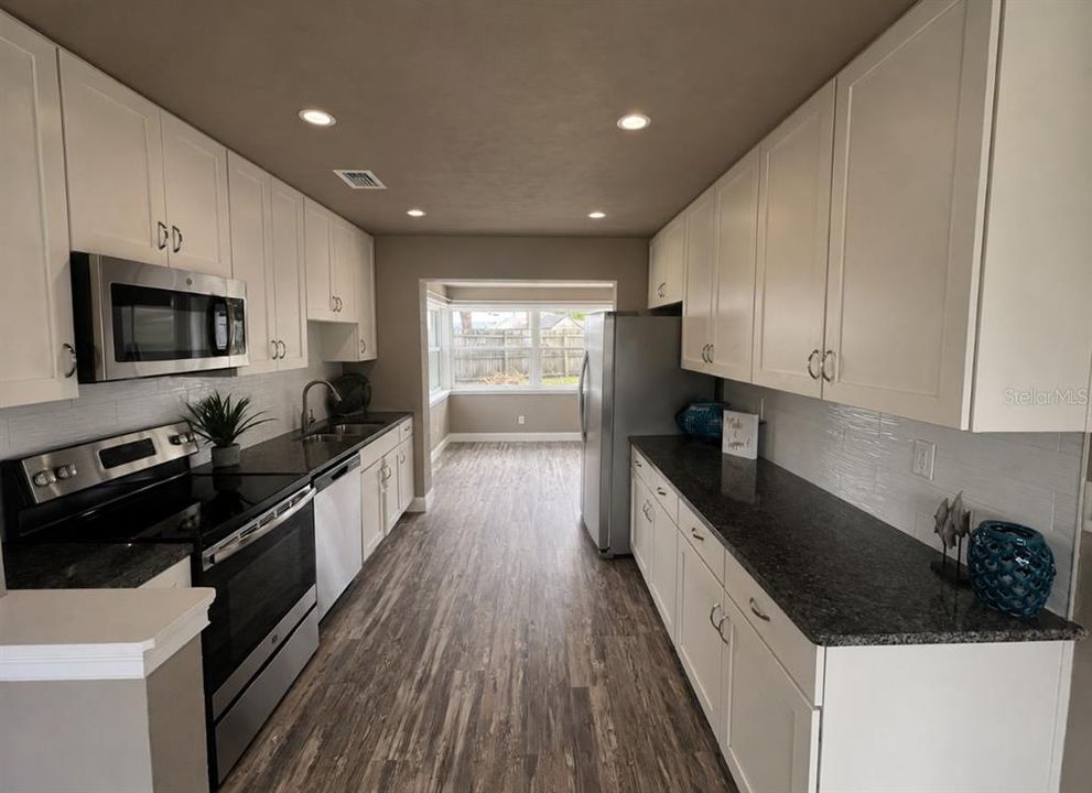 En Venta: $344,900 (3 camas, 2 baños, 1224 Pies cuadrados)