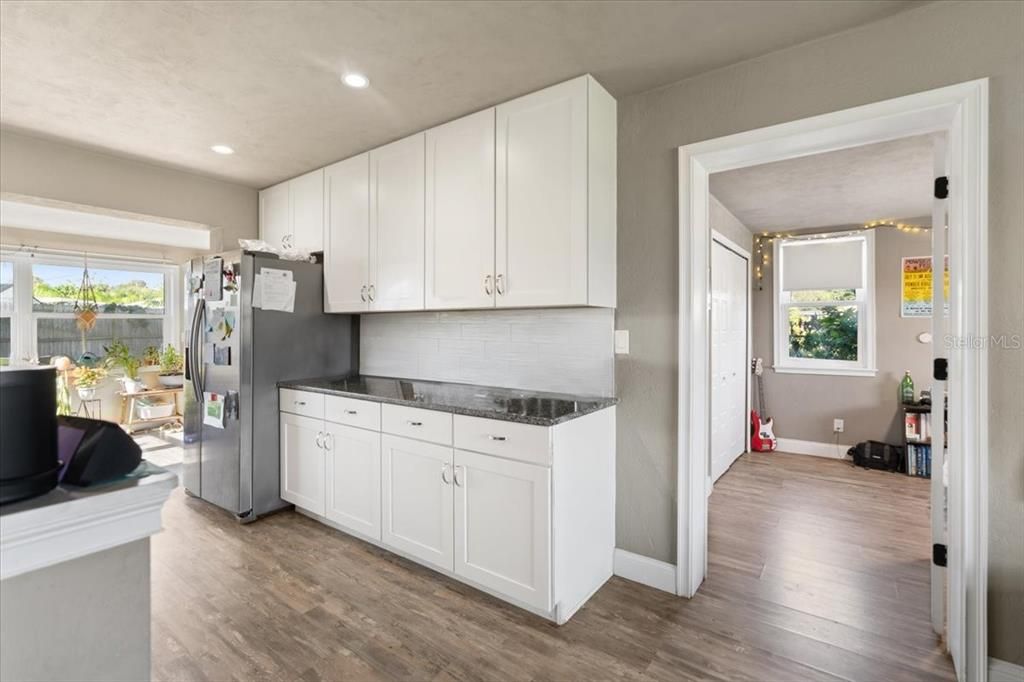 En Venta: $344,900 (3 camas, 2 baños, 1224 Pies cuadrados)