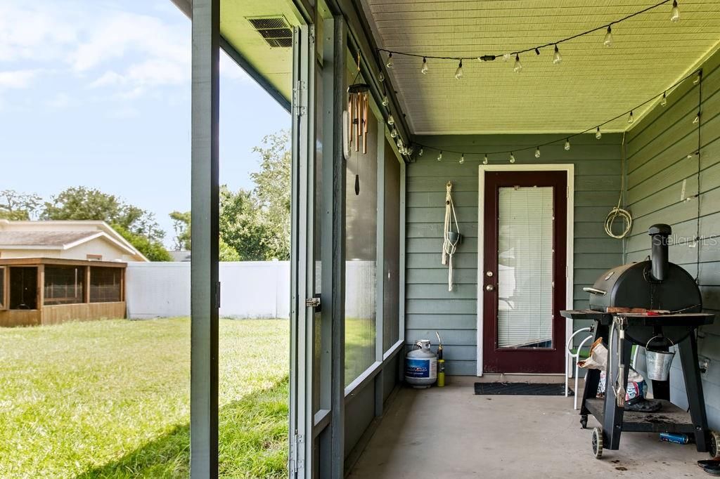 For Rent: $2,000 (3 beds, 2 baths, 1484 Square Feet)