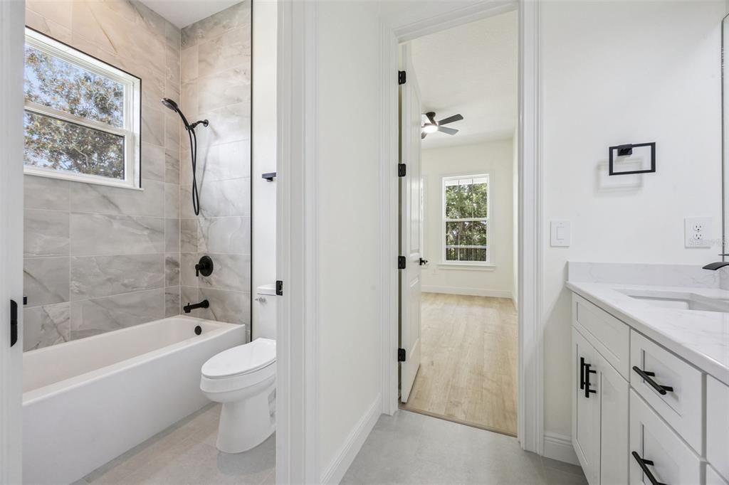 For Sale: $710,000 (3 beds, 2 baths, 2482 Square Feet)