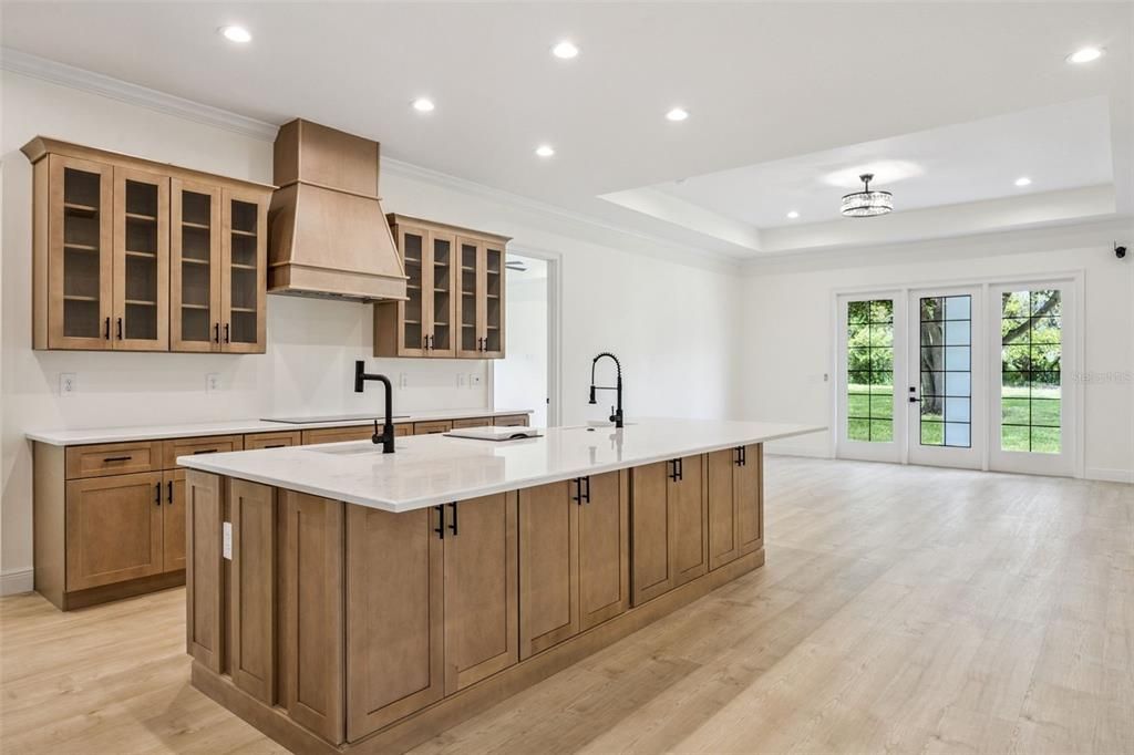 For Sale: $710,000 (3 beds, 2 baths, 2482 Square Feet)