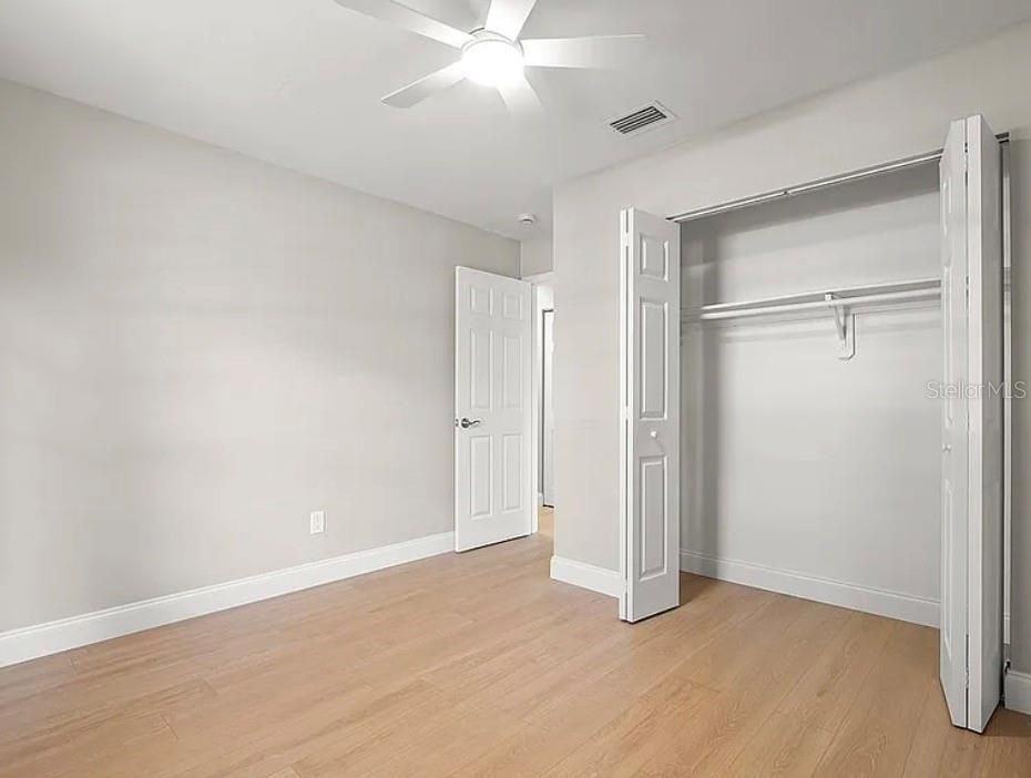 For Sale: $297,550 (3 beds, 2 baths, 1232 Square Feet)