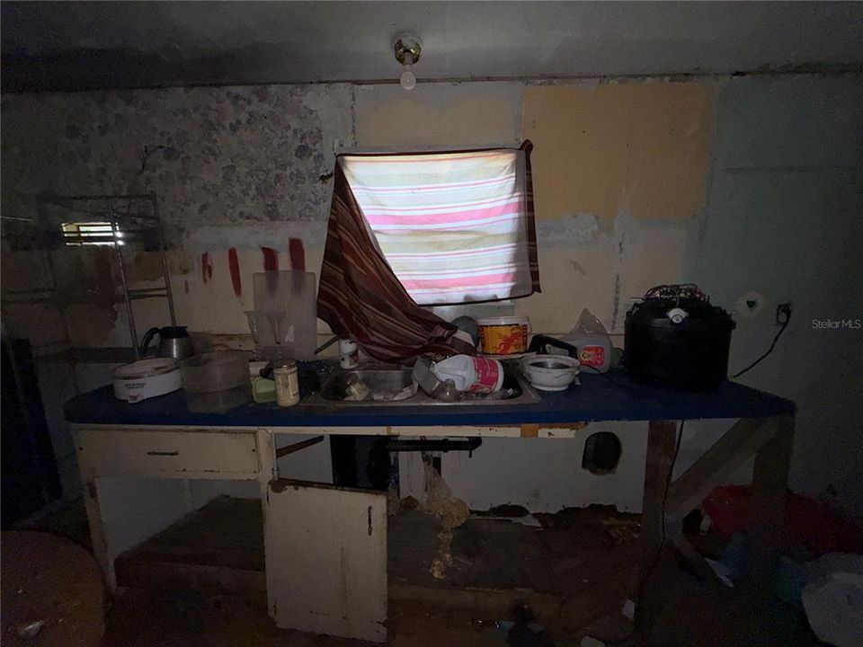 На продажу: $110,000 (3 спален, 2 ванн, 1620 Квадратных фут)
