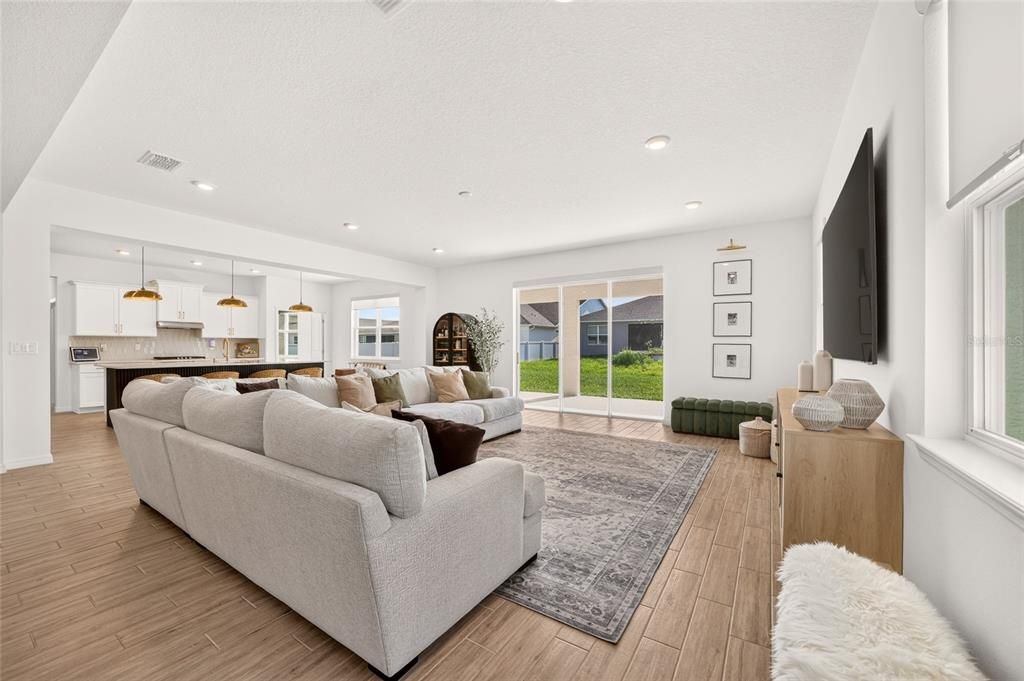 For Sale: $499,900 (5 beds, 3 baths, 3444 Square Feet)
