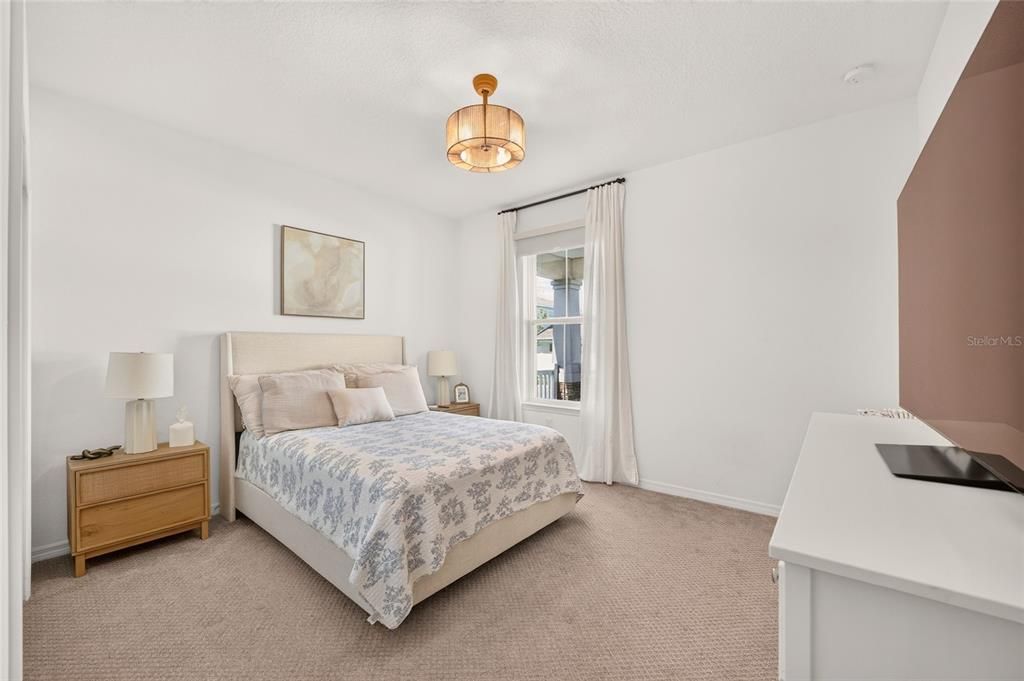 For Sale: $499,900 (5 beds, 3 baths, 3444 Square Feet)