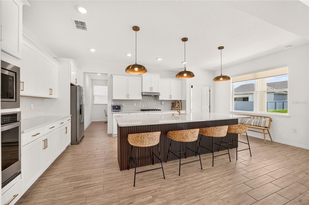 For Sale: $499,900 (5 beds, 3 baths, 3444 Square Feet)