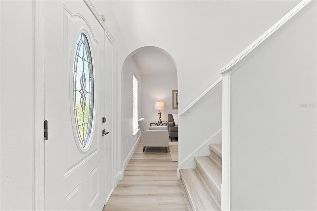 En Venta: $475,000 (5 camas, 2 baños, 2135 Pies cuadrados)
