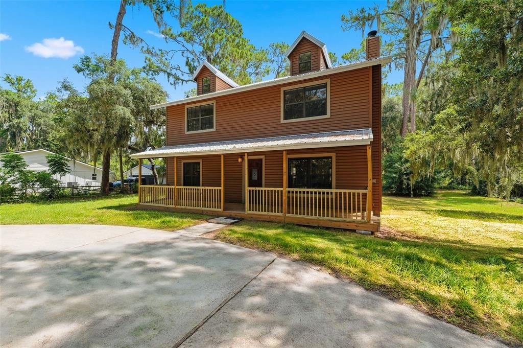 For Sale: $490,000 (4 beds, 2 baths, 1904 Square Feet)