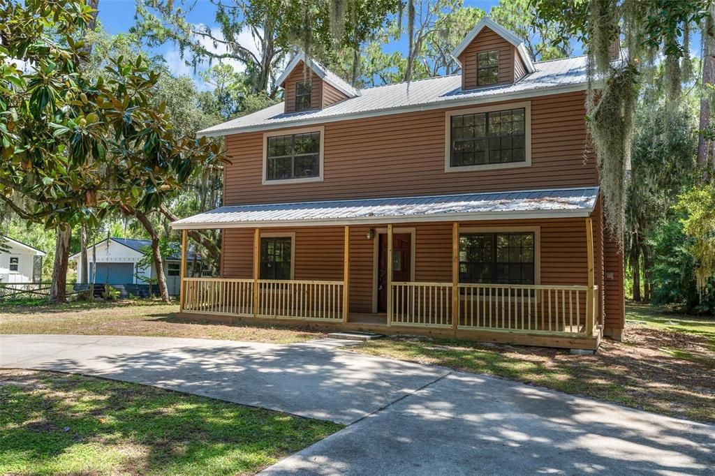 En Venta: $490,000 (4 camas, 2 baños, 1904 Pies cuadrados)