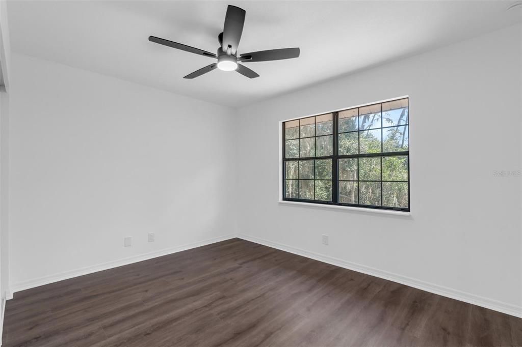 En Venta: $490,000 (4 camas, 2 baños, 1904 Pies cuadrados)