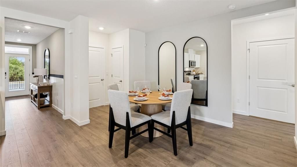For Sale: $445,000 (5 beds, 3 baths, 2077 Square Feet)