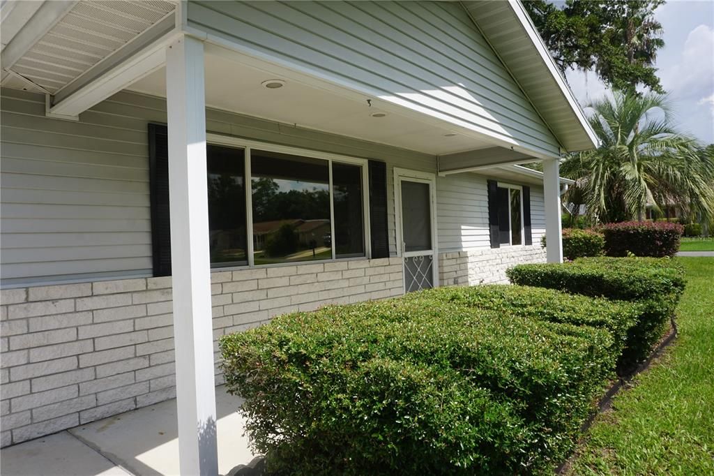 For Sale: $174,777 (2 beds, 2 baths, 1224 Square Feet)